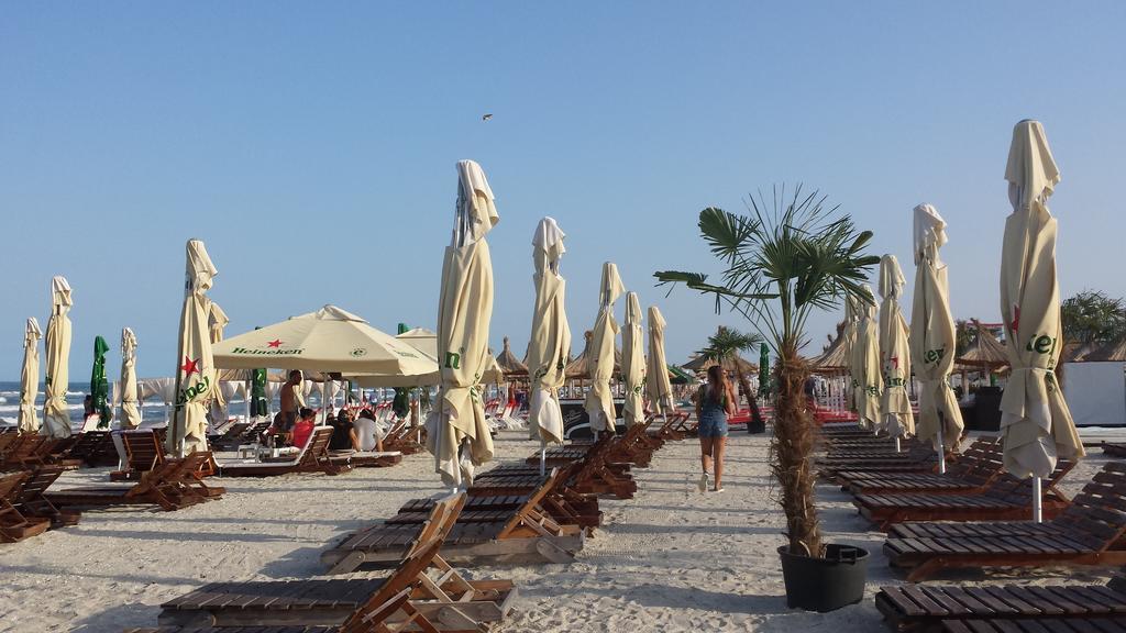 Bella Vista Summerland Mamaia Exterior foto